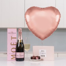 Luxury RosÃ© Moet Balloon Gift