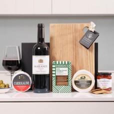 The Handcrafted Cheese Lover Hamper