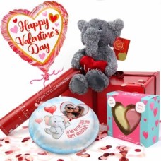 Perfect Valentine's Day Gift Hamper (Letterbox Cake Set (M) Serves 2)