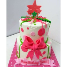 Fun Girl Cake 1 (Six inch on Eight inch)