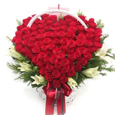100 roses basket