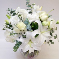 Beauty Bloom18-13-Vase Included (Deluxe(M))