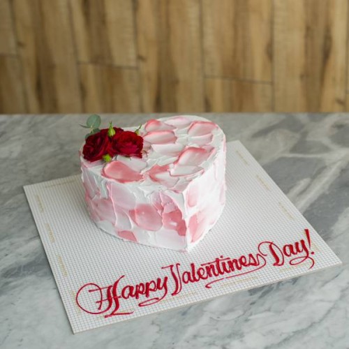 Luv Story Cake