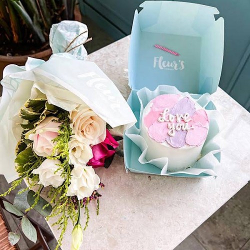 Lunchbox Rose Cake (Pink)
