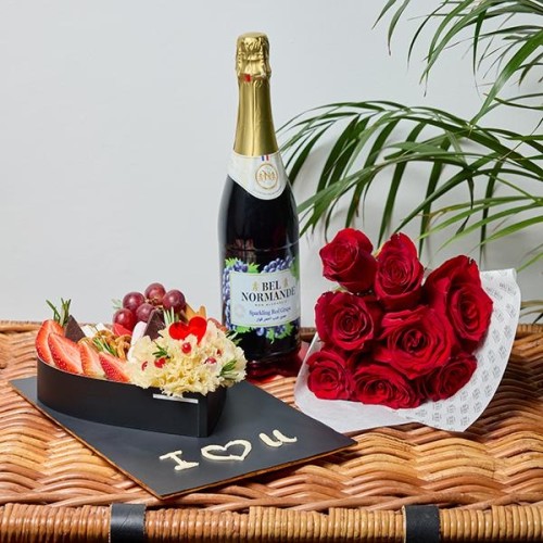 Love Cheese Board Set