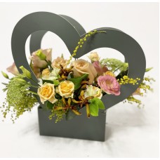 Flower arrangement Sincerely