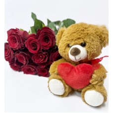 Bouquet of Red Roses and the Teddy with the heart (Classic)