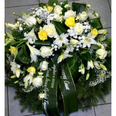 Wreath with white Lilys, white and yellow Roses