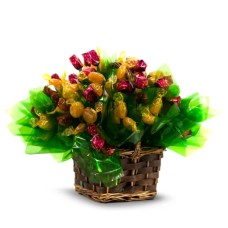 Bouquet of Buds Candy Bouquet (Large)