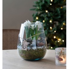 White swirls in a glass vase