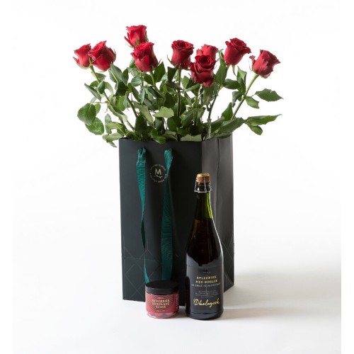 Long-stemmed red roses in a gift bag (None selected)
