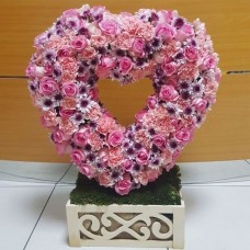 Deluxe Heart Arrangement