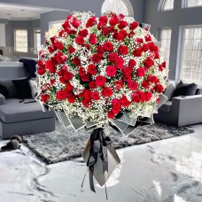 Grand Roses & Gypso Bouquet with Stand