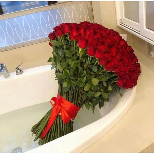 200 red roses bouquet