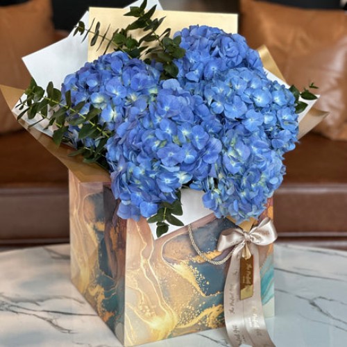 Blue Hydrengea Flower Bouquet (Small)