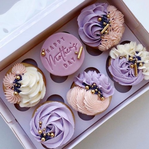 Happy Mother's Day Purple Cupcakes