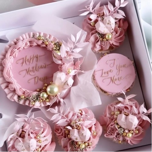 Pink Birthday Cake & Cupcakes Set