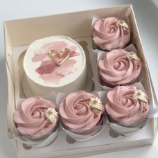 Shades of Pink Cake & Cupcakes Set