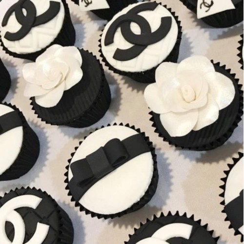 Chanel Cupcakes