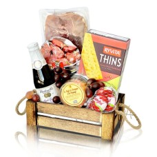 Small Wooden Deli Hamper (HALAL)