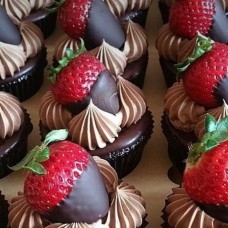 Dipped Strawberry Cupcakes