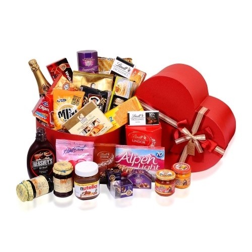 Extra Large Heart Gift Hamper