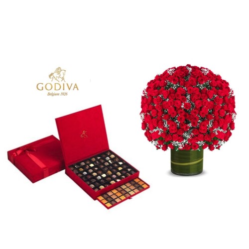 GODIVA Royal Velvet Box & 200 Roses Vase