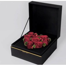 Roses Heart inside Elegant Box