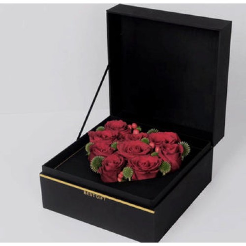 Roses Heart inside Elegant Box