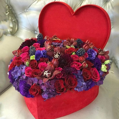 Luxury Flower Bloom in Red Heart Gift Box