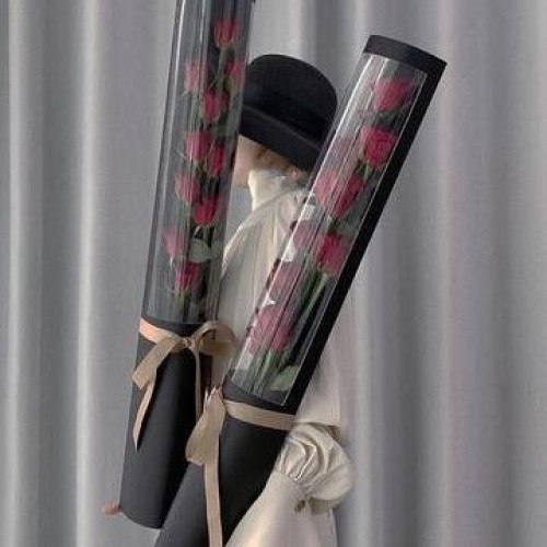 Red Roses in Elegant Long Gift Box