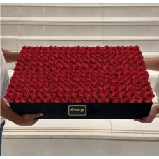 200 Red Roses Velvet Box