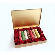 Delice Luxury 56 Macaron & Roses Box