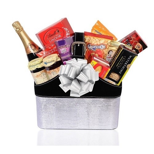 Elegant Leatherette Hamper
