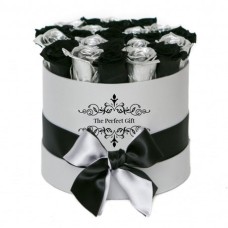 â€˜Man of My Lifeâ€™ Valentine 30 Silver & Black Roses Round Box For Him