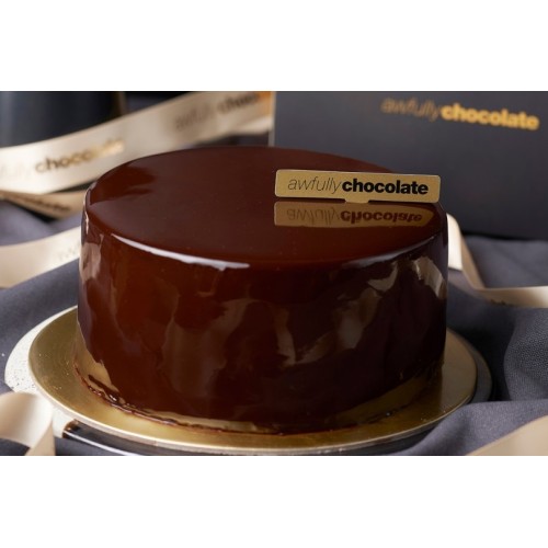 Chocolate Praline Cake (6")