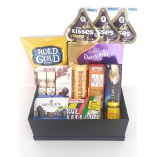 Sweets & Snacks Deluxe Gift Box