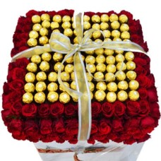 Giant 200 Roses & 100 Ferrero Bouquet