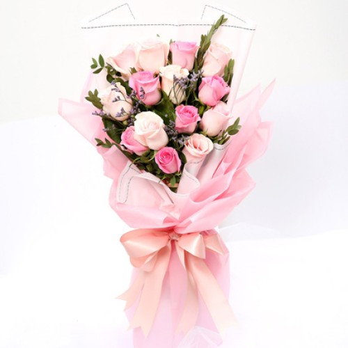 14 Mixed Roses Bouquet (Standard)