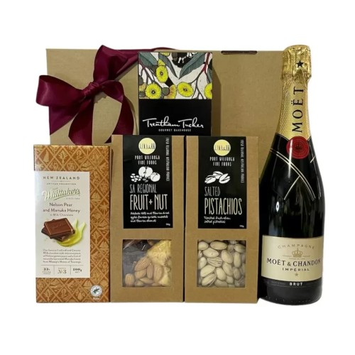 Moet Delights