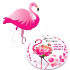 flamingo loves you gift set (medium cake (servers 18-25))