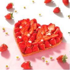 Strawberry Shortbread Heart Tart