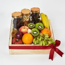 Father's Fruit And Nuts Treat
