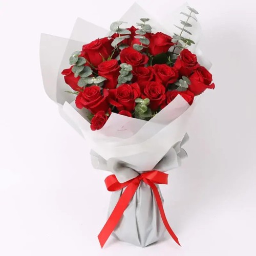 An elegant bouquet that speaks the language of love