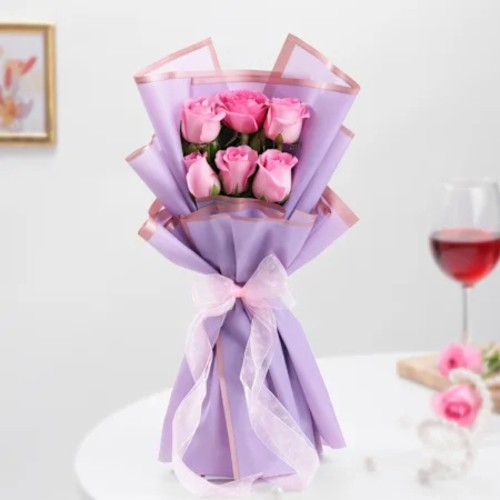 Elegant Aqua Pink Rose Bouquet