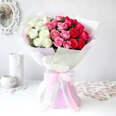 Elegant Ombre Rose Bouquet