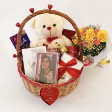 Perfect Valentine's Day Gift Hamper: Chocolates, Perfume, Flowers & More