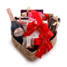 Valentine’s Day Gift Basket, size 2