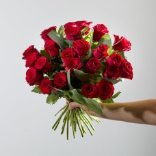 24 Luxury Red Roses