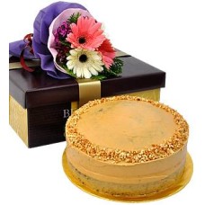 Banana Nutty Buttercream Delight - Cake (Banana Nutty Buttercream Delight - 5